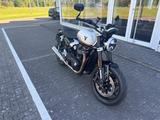 Triumph Speed Twin 1200 MY25 4 Jahre Garantie Kurven-ABS - TRIUMPH SPEED TWIN 1200