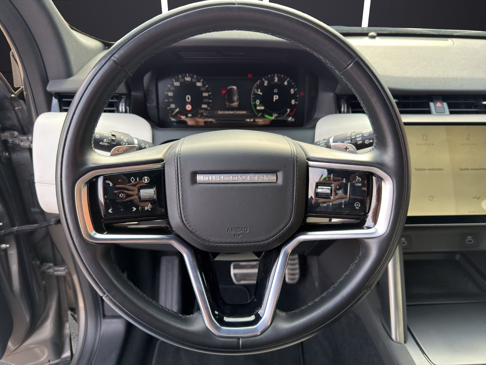 Fahrzeugabbildung Land Rover Discovery Sport P300e HSE/Pano/Leder/Kamera/Shz