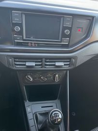 Volkswagen Polo - 10
