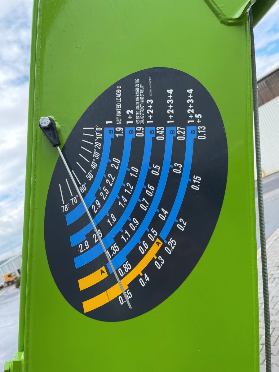 Fahrzeugabbildung Andere UNIC URW295CBE/ Raupenkran / 8,8m / 2,9t
