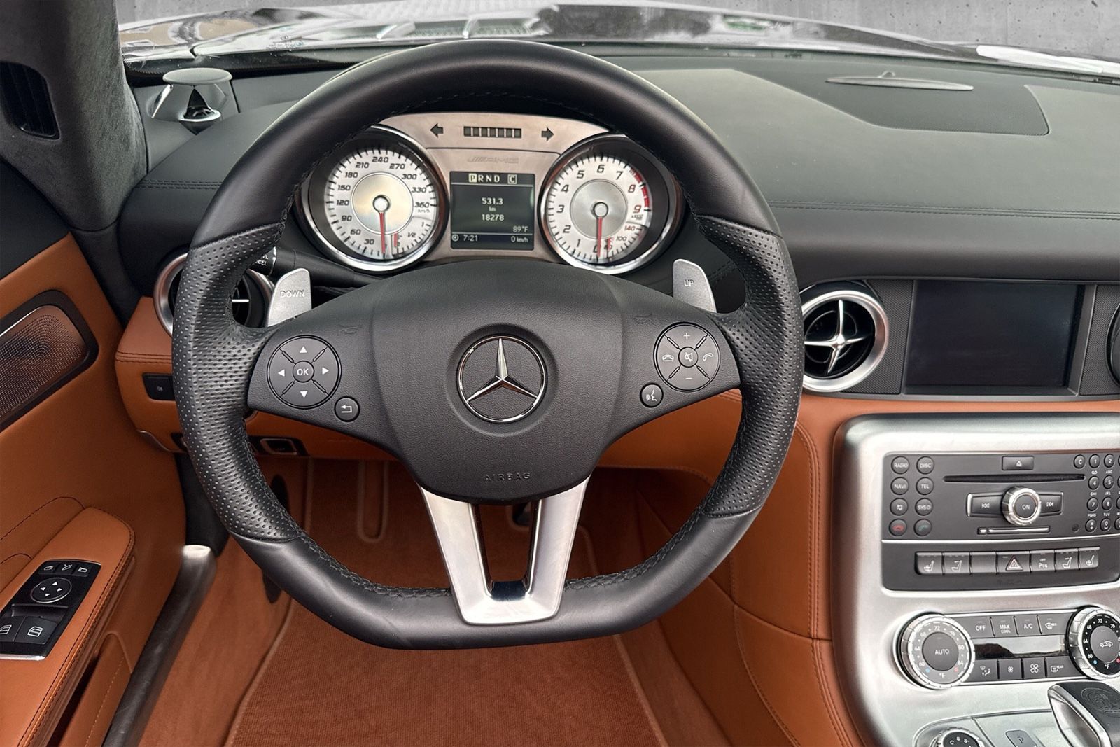Fahrzeugabbildung Mercedes-Benz SLS AMG Roadster*Flechtleder*B&O*Top Zustand