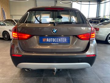 BMW X1 sDrive 18d *NAVI*BI-XENON*AHK*TEMPOMAT*SZ.HZ.