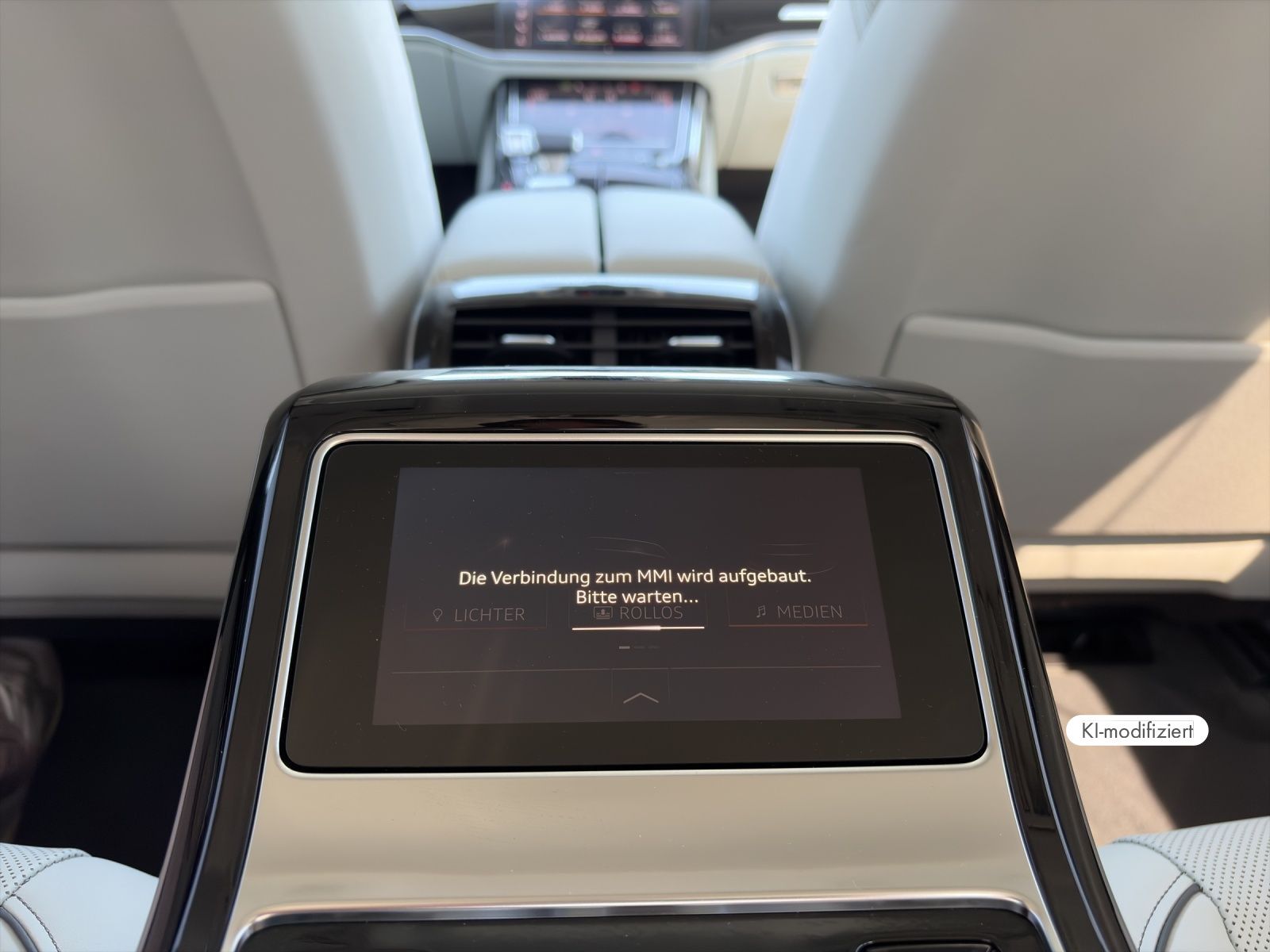 Audi A8 - Bild 23