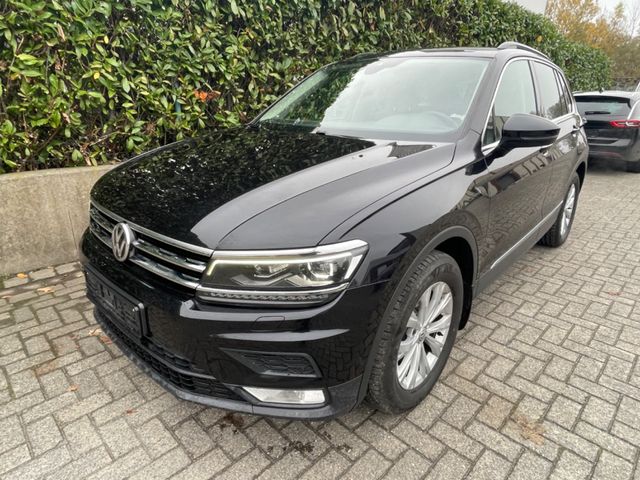 Volkswagen Tiguan DSG 4Motion Voll LED ACC Line Ass.Standh.