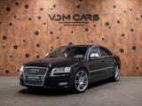 Audi S8 5.2 quattro*MASSAGE*LUFTFEDERUNG*CARBON* - Audi S8 mit Benzin-Antrieb: Limousine, 5.2