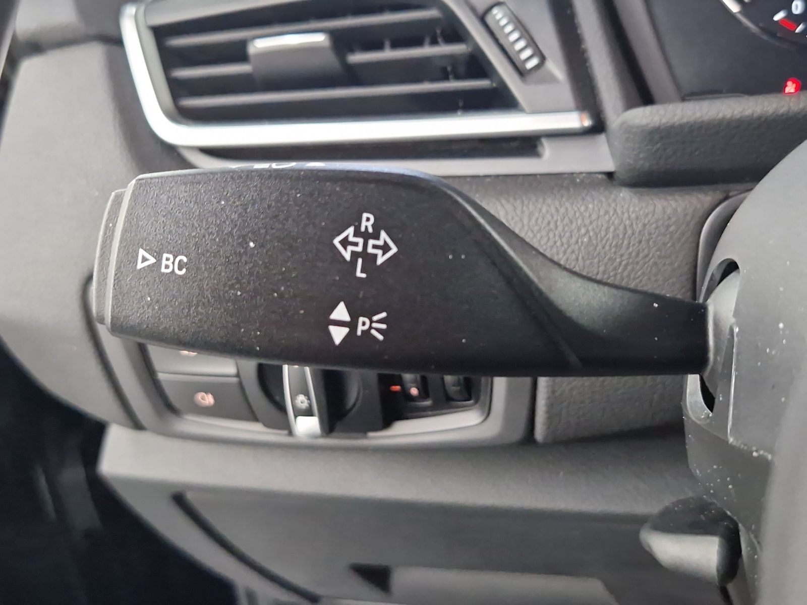 BMW 220 Active Tourer 220i Active Tourer Advantage Kamera – Bild 24
