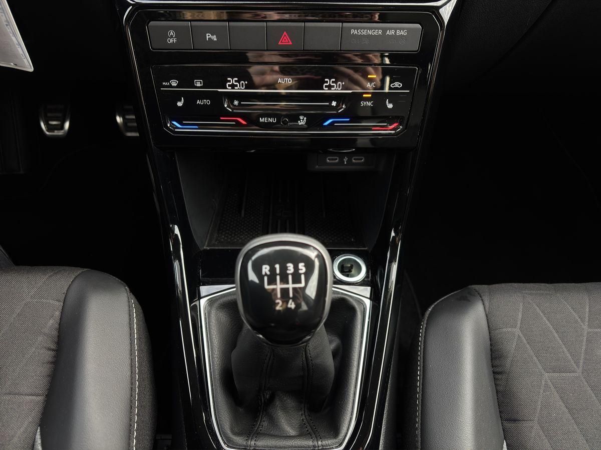 Volkswagen T-Cross - Bild 15