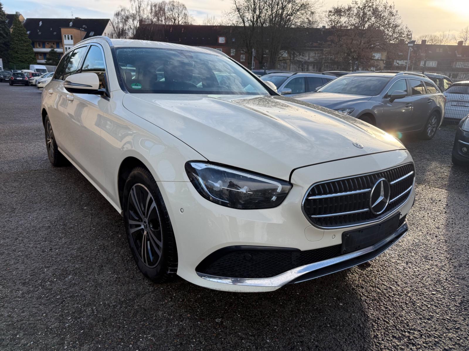 Mercedes-Benz E 200 d T Autom.Scheckheftgepflegt