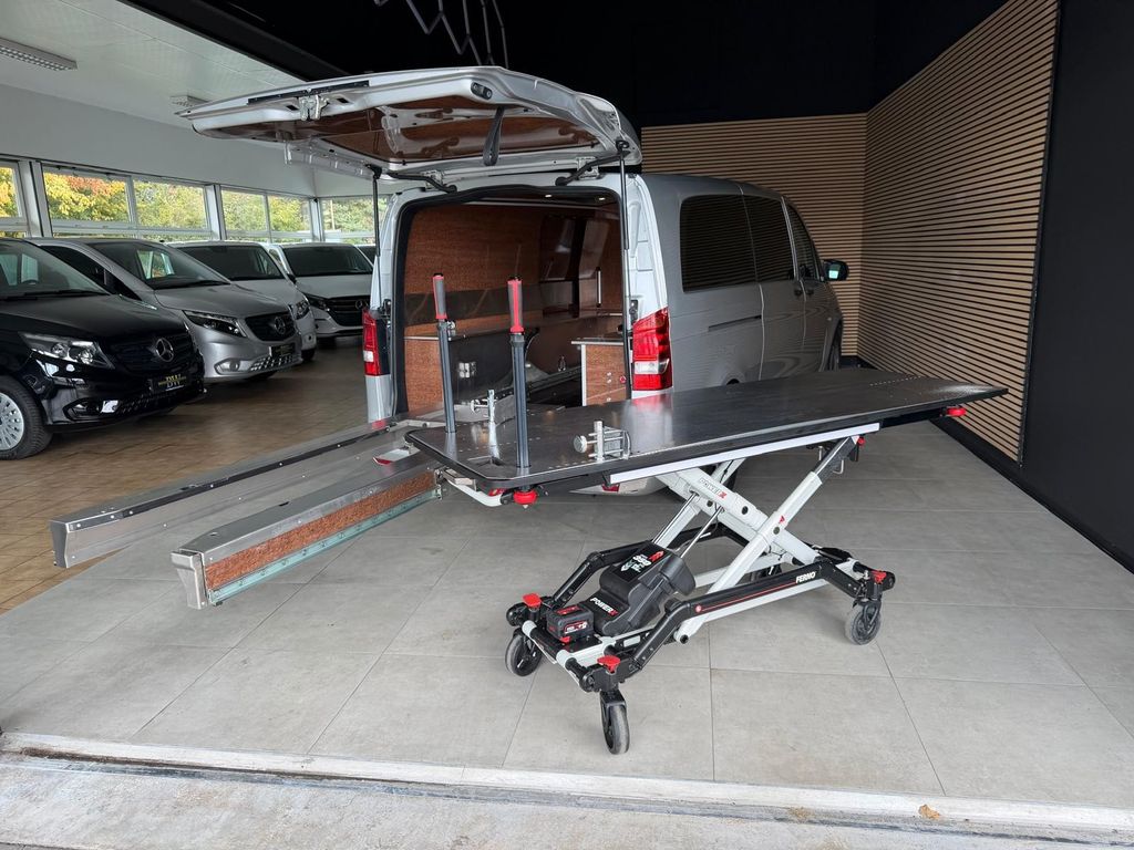 Image of Mercedes-Benz Vito