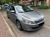 Peugeot 308  1.2 PureTech Wenig gelaufen - Peugeot 308 Gebrauchtwagen in Mönchengladbach