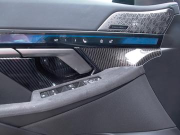 صورة مصغرة 18 لـ 2023 BMW I5