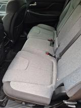 Hyundai SANTA FE 2.0 CRDi - Hyundai SANTA FE mit Diesel-Antrieb: Geländewagen, 2.0