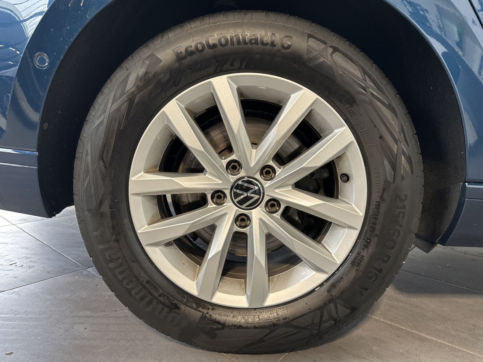 Fahrzeugabbildung Volkswagen Passat Variant Business NAV+IQ-LIGHT+AHK+KAM+VC
