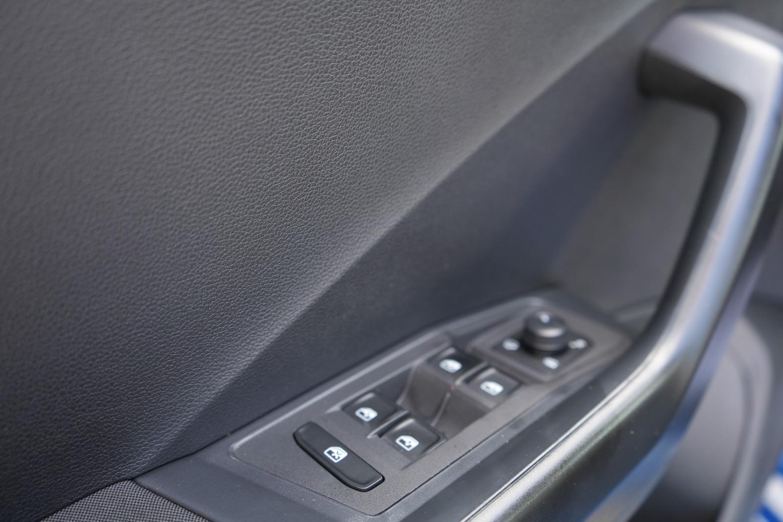 Volkswagen T-Roc DCC PDC KLIMAAUTOMATIK SITZHEIZUNG