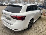 Toyota Avensis Touring Sports T2 1,6 DIESEL - gebrauchte Toyota Avensis aus dem Jahr 2015