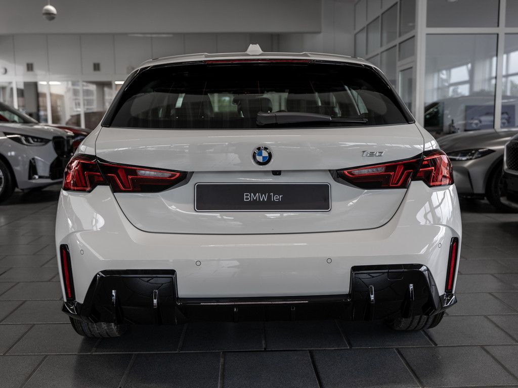 BMW 120 - Bild 6