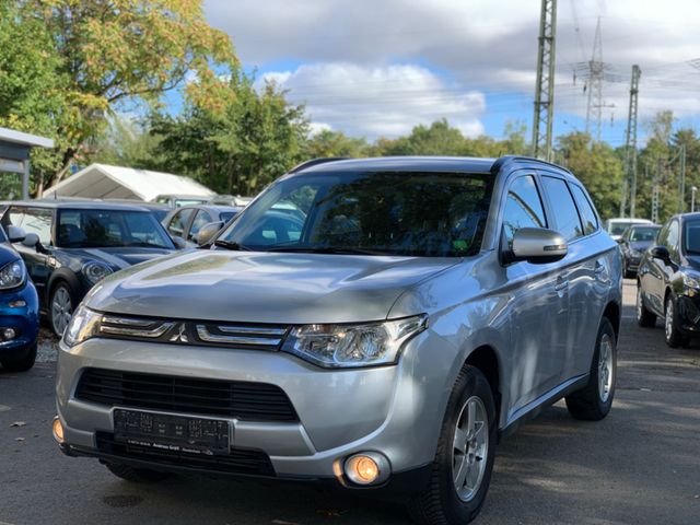 Mitsubishi Outlander ClearTec Invite 4WD