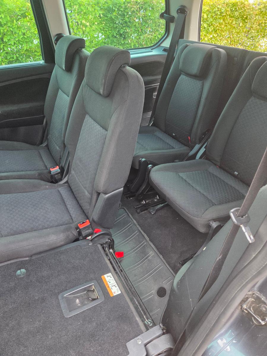 Ford Galaxy 2007 — photo 7