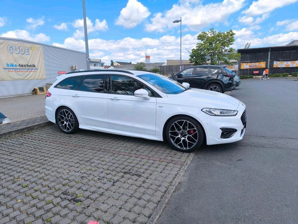 Image of Ford Mondeo