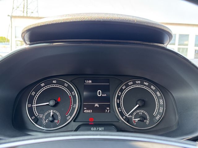 Fabia Ambition 1.0 TSI *SHZ*KLIMA*PDC*