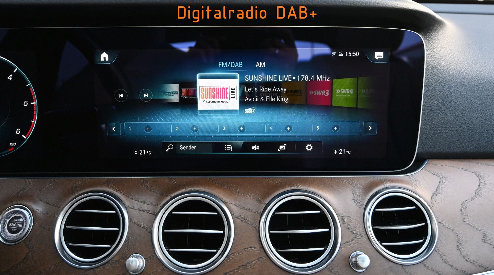 Fahrzeugabbildung Mercedes-Benz E 220 d 4MATIC Exclusive °AHK°PANO°STANDHEIZUNG°