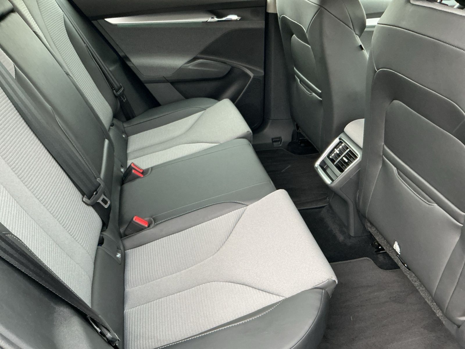 Skoda Enyaq - Bild 16