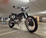 Yamaha TT 600  - YAMAHA TT 600