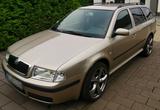 Skoda Octavia Combi 1,9 TDI Combi TÜV 05/2026 - Skoda Octavia aus 2004 mit Diesel-Antrieb