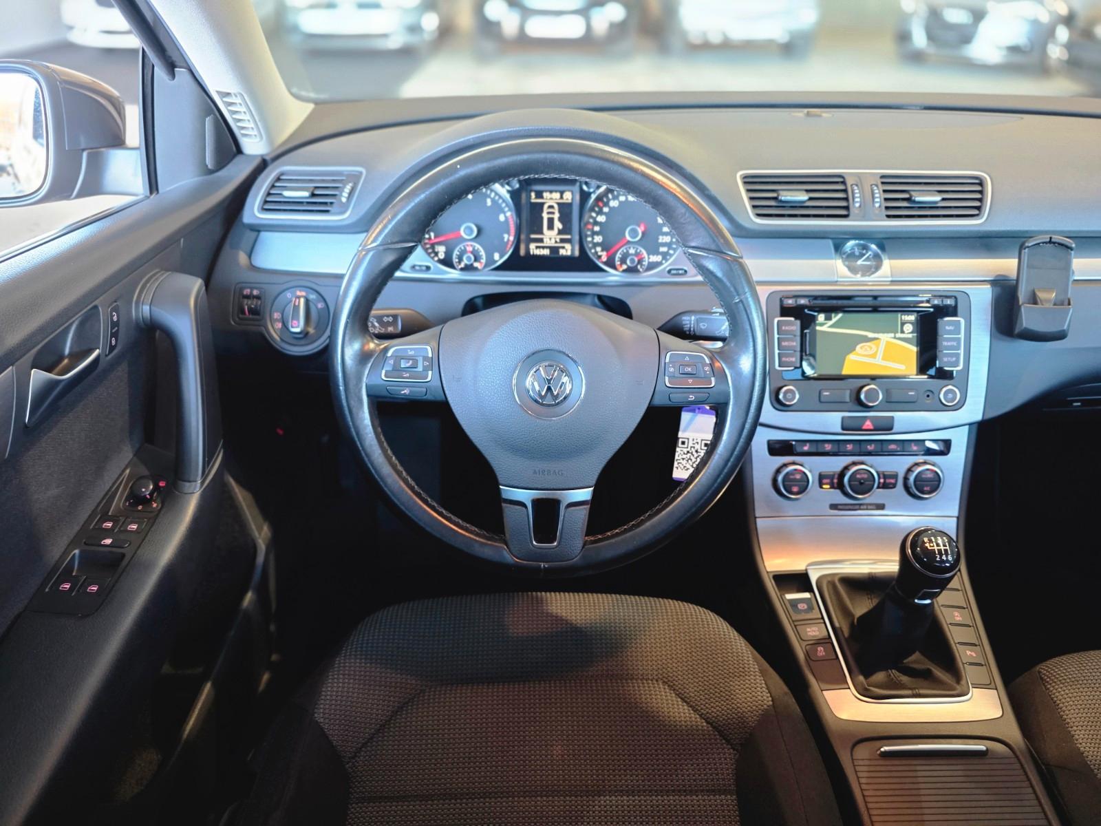 Volkswagen Passat Variant 1.4 TSI 160 ch – Business Edition – Toit panoramique – GPS