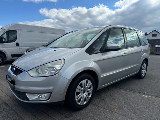 Ford Galaxy Trend| 2,0| benzin Flüssiggas|