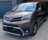 Toyota Proace (Verso) 2,0-l-D-4D 130kW L1 Family Co... - Toyota Proace (Verso) Family