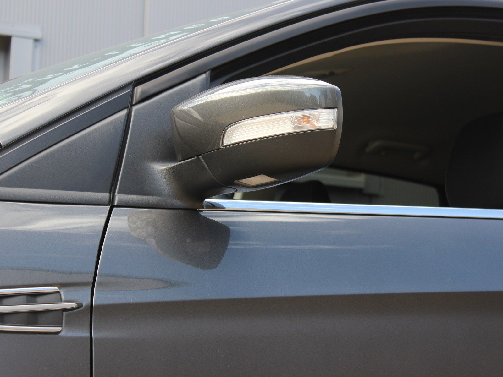 Fahrzeugabbildung Ford Kuga Cool & Connect 2,0 TDCi 4x2 Start/Stopp