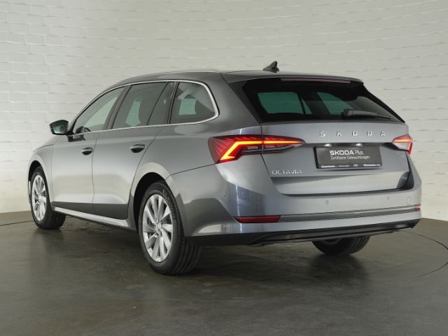 Octavia COMBI STYLE TDI DSG+AHK+NAVI+KLIMA+SITZH