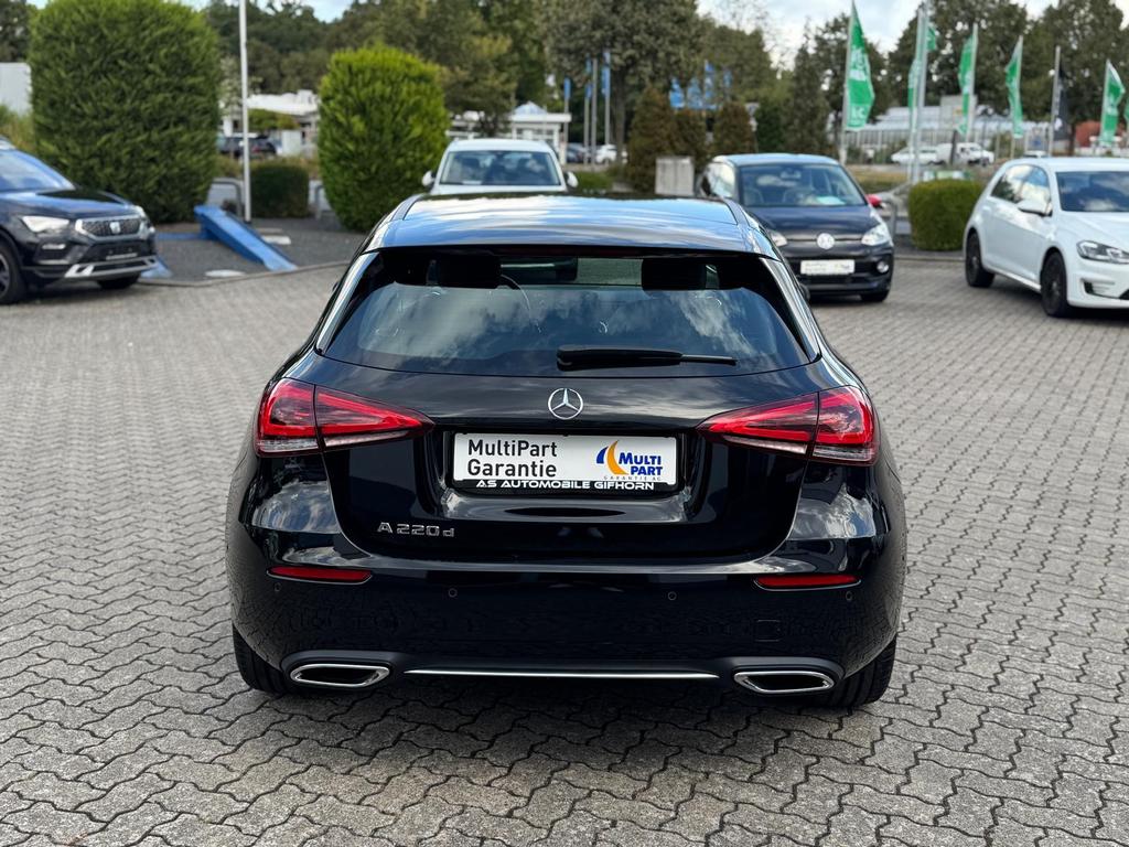 Mercedes-Benz A 220