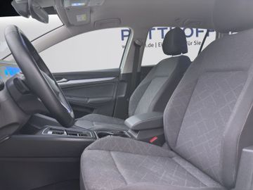 Volkswagen Golf - 10
