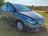 Mercedes-Benz B 200 BlueEFFICIENCY - - Mercedes-Benz B-Class aus 2012