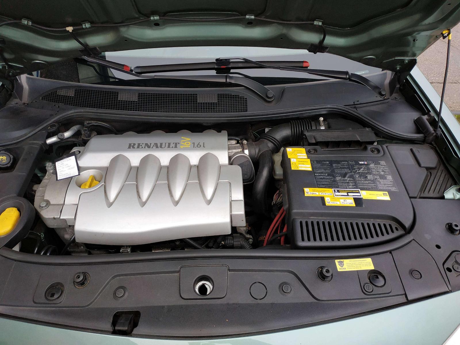 Renault Megane 2004 — photo 19