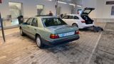 Mercedes-Benz 200 Diesel W124 - Mercedes-Benz 200: W124 200d
