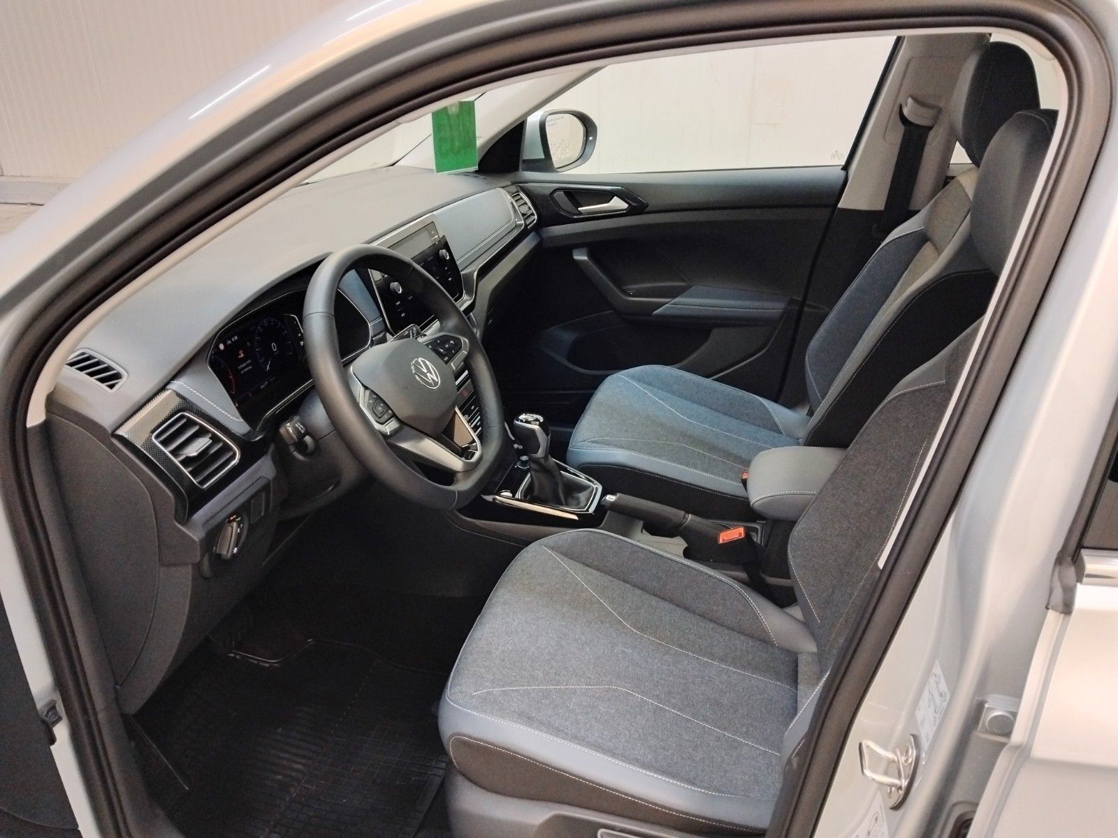 Vw T-Cross (06/2026, Benzin)
