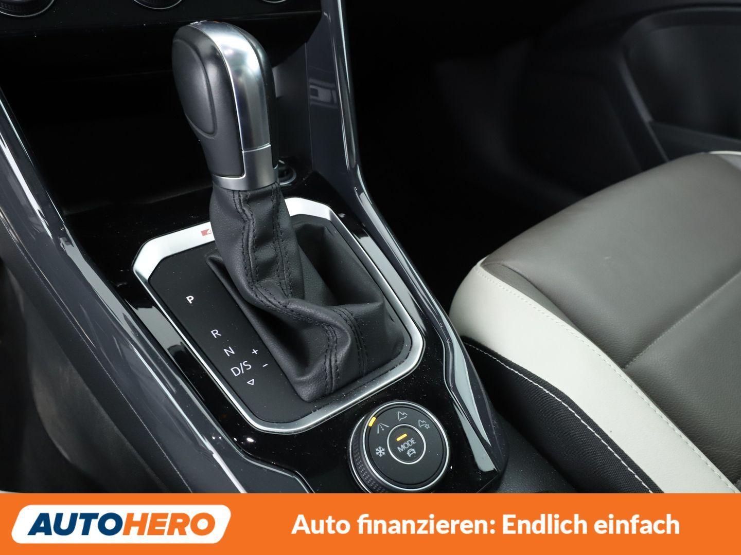Volkswagen T-Roc 2.0 TSI Sport 4Motion Aut. *NAVI*VC*LED*
