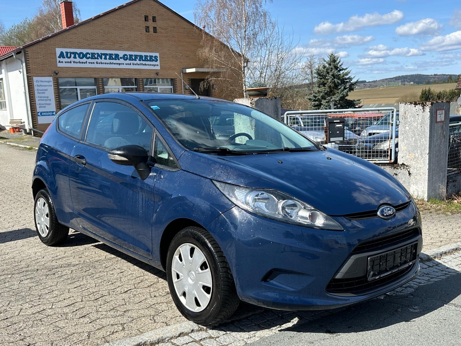 Ford Fiesta Ambiente "TÜV Neu"