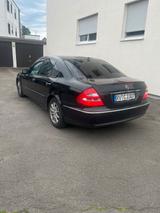 Mercedes-Benz Mercedes Benz E280 Benzin LPG Avantgard Tü... - Mercedes-Benz E 280 mit LPG-Antrieb: Automatik