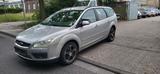Ford Focus 1.6 Ghia - Ford Focus aus 2006: 1.6
