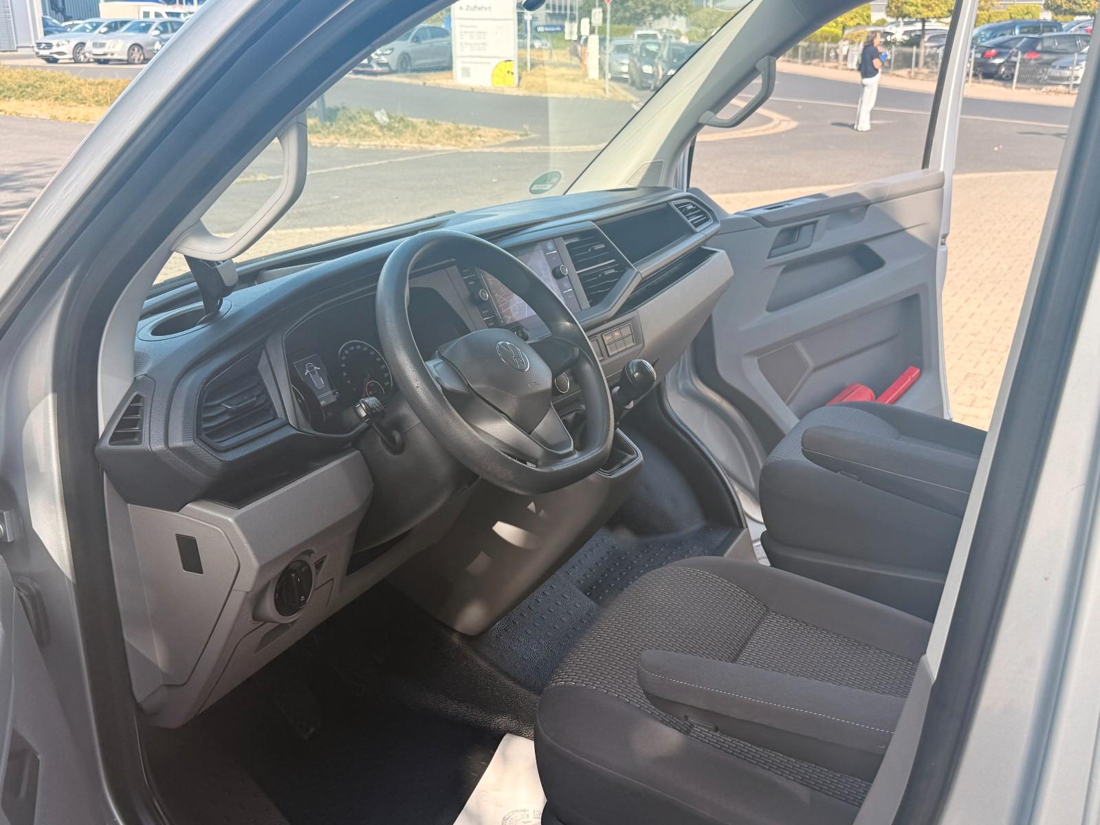 Volkswagen T6.1 2.0 TDI Transporter Kasten FWD*GR.NAVI*PDC*