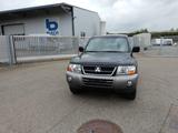 Mitsubishi Pajero 3,2 DI-D Elegance Nur 51000km Scheckeft - Mitsubishi Pajero: 2.5