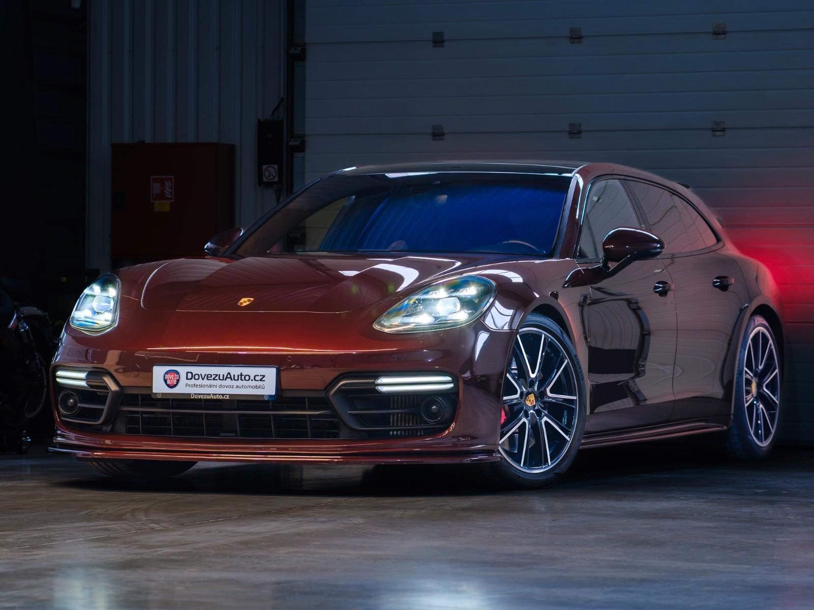 Porsche Panamera Sport Turismo Turbo
