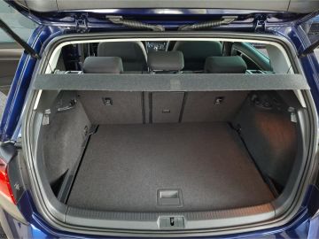 Volkswagen Golf Comfortline 1.4 TSI °ACC°Navi°PDC°SHZ°AAC°