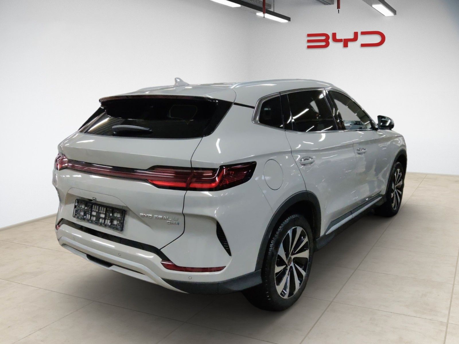 BYD SEAL