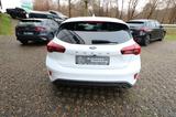 Ford Focus 1,0 ST Line EcoBoost Mild Hybrid 92kW - Ford Focus: Weiß, ST
