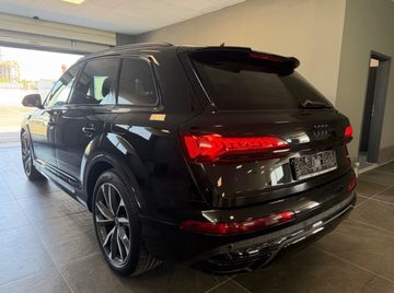 Audi Q7 - 7